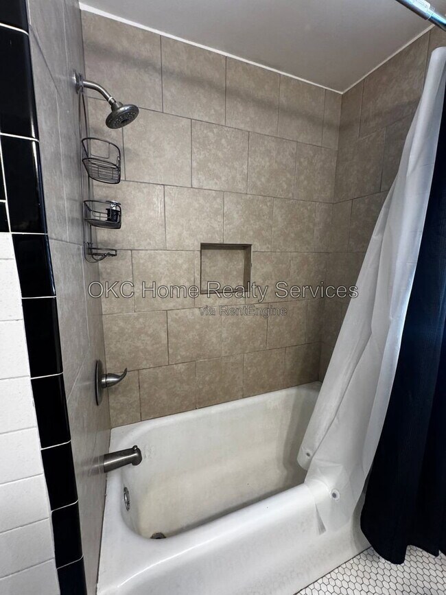 Foto del edificio - 2840 NW 23rd St