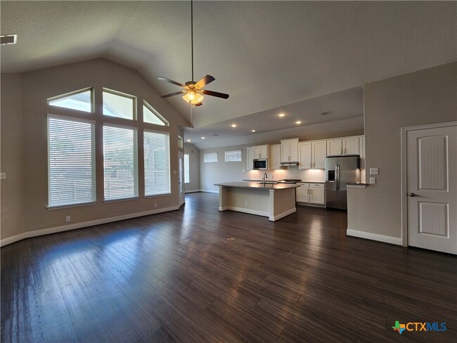Building Photo - 659 Mission Hill Run