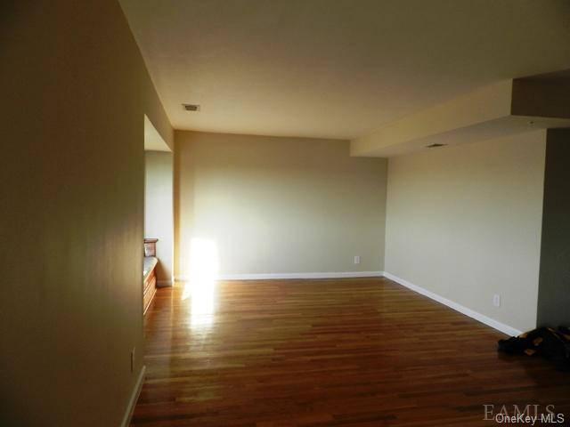 Building Photo - 306 Chateau Rive
