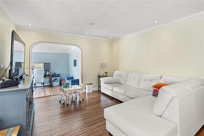 Foto del edificio - 19310 Christmas Rd