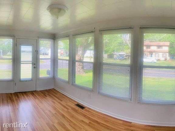 Building Photo - 3 br, 1 bath House - 609 Elmhurst Ln