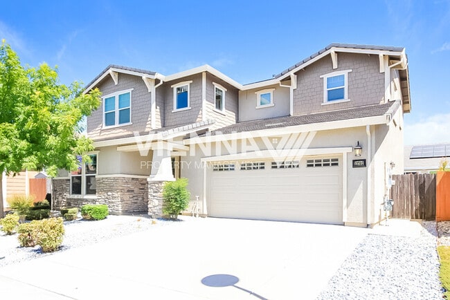 Building Photo - 12702 Thornberg Way