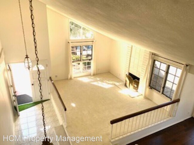 Building Photo - 4 br, 2.5 bath House - 24072 Via Madrugada