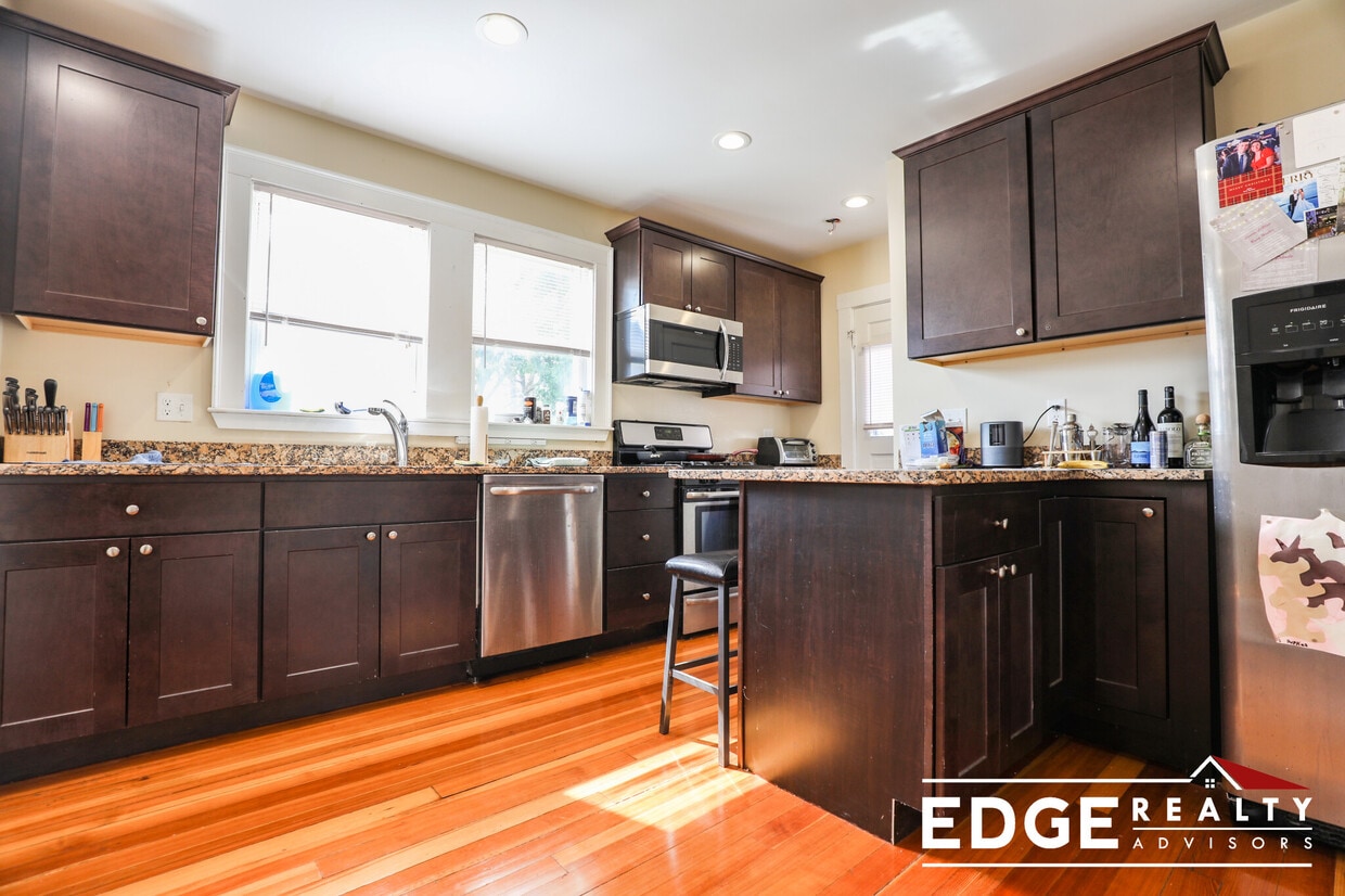 Photo - 24 Matchett St. Unit 1