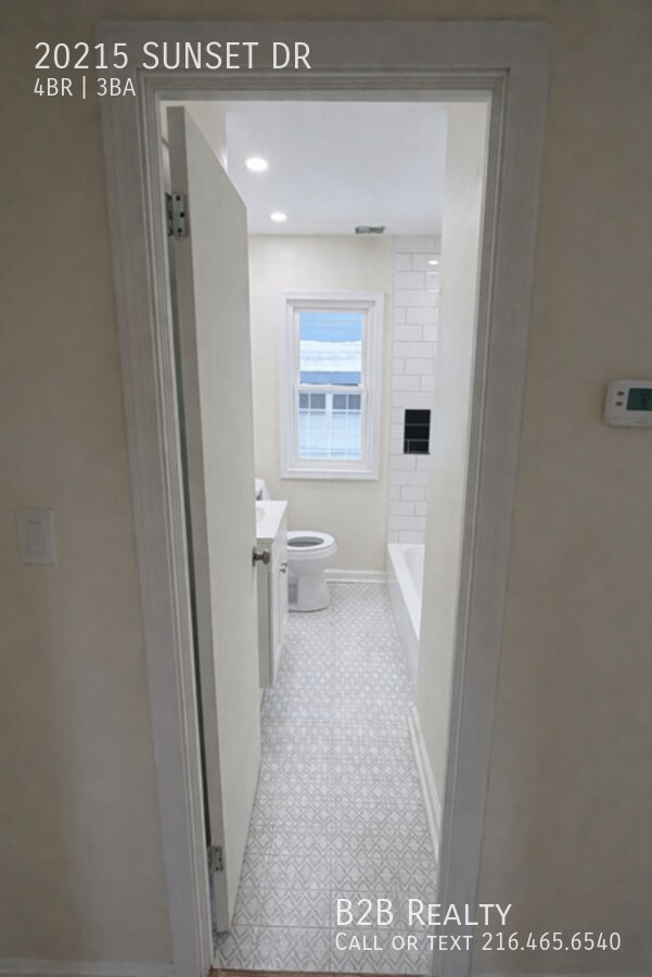 Foto del edificio - 20215 Sunset Dr