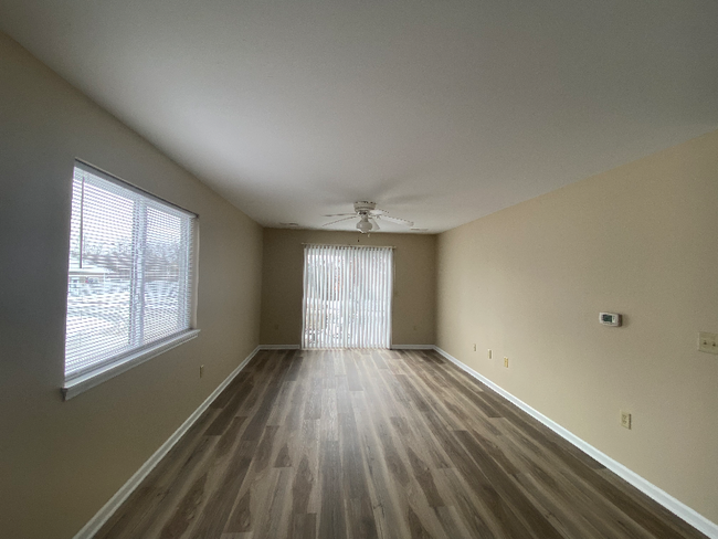 Building Photo - 1500 Timber Creek Dr