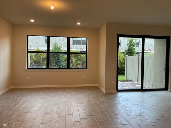 Building Photo - 3 br, 2.5 bath House - 8191 Cinch Way # 8191
