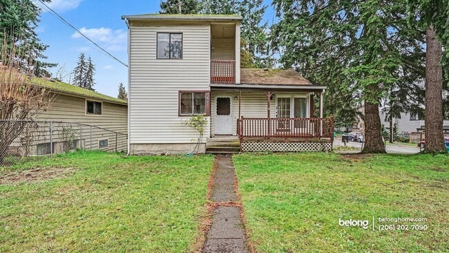 Building Photo - 16702 Linden Ave N