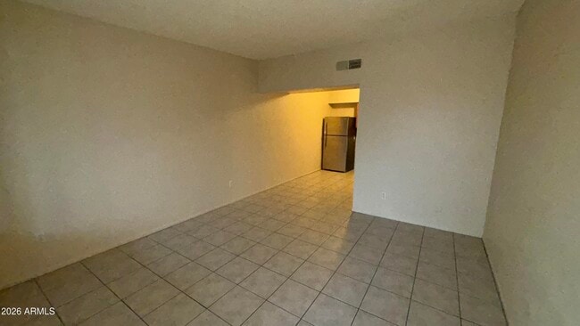 Foto del edificio - 1301 W 3rd St