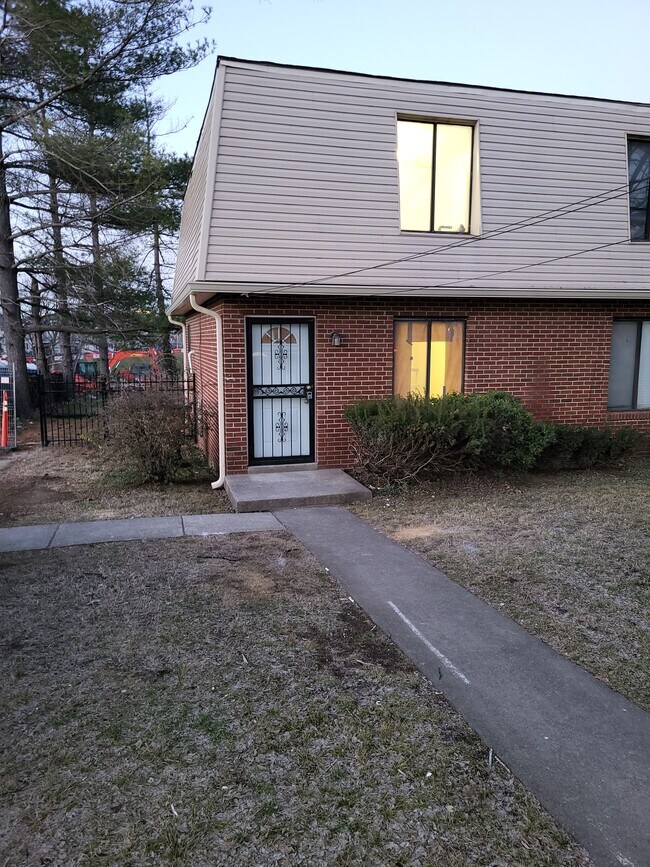 1312 Acklen Ave Unit 1312 Acklen Avenue, Nashville, TN 37212