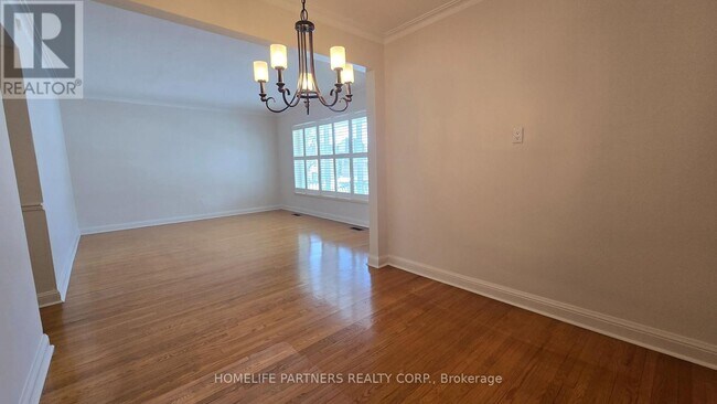 Photo du bâtiment - 3 Ridge Point Crescent