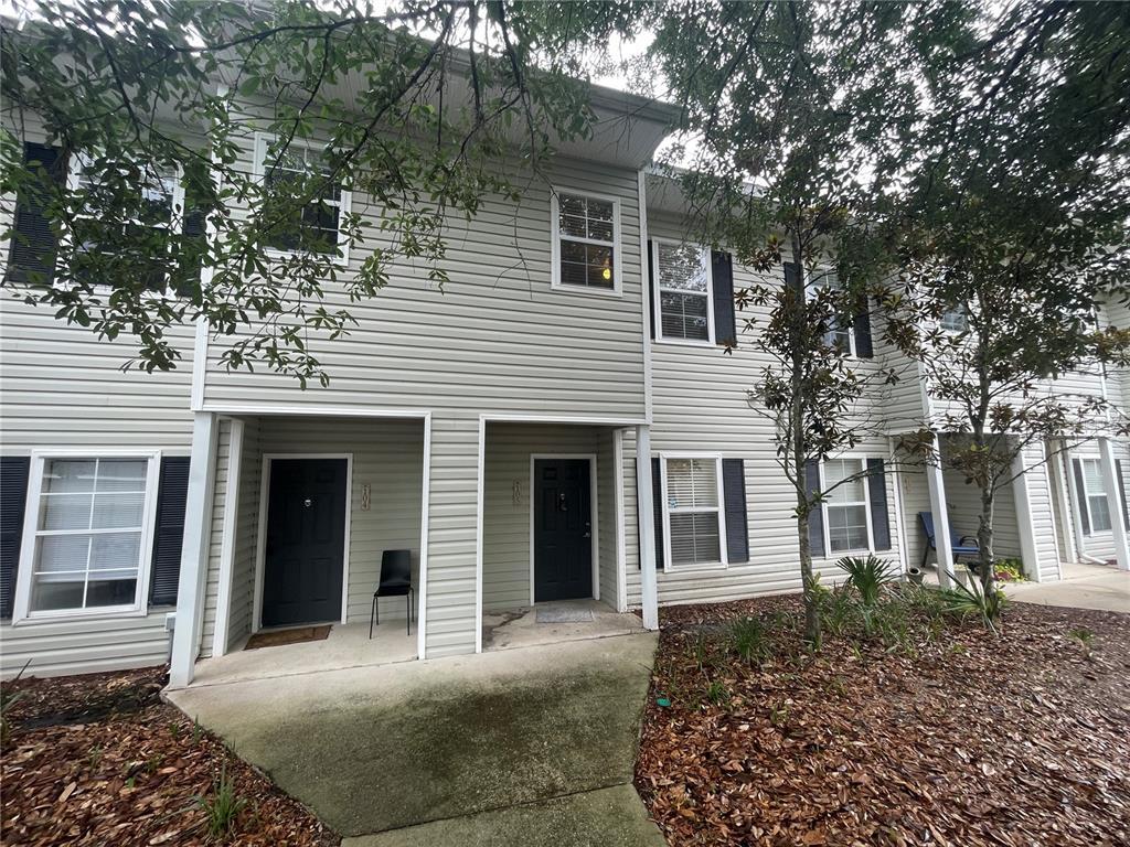 Foto principal - 4961 NW 43rd Ave