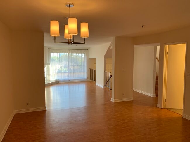 Building Photo - 209 La France Ave