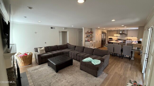 Building Photo - 1584 Covington Ave