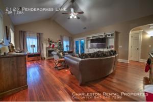 Foto del edificio - 2127 Pendergrass Ln