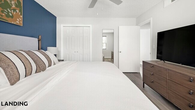 Foto del edificio - 231 New Shackle Island Rd