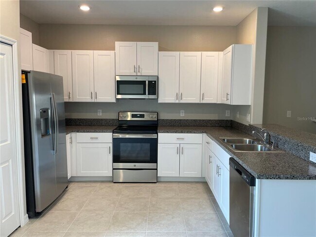 Foto del edificio - 3605 Bellmeade Ct