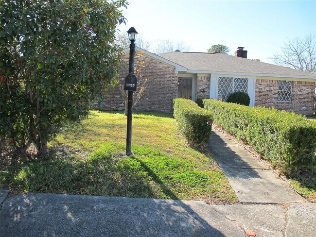 Building Photo - 11435 Sandstone St