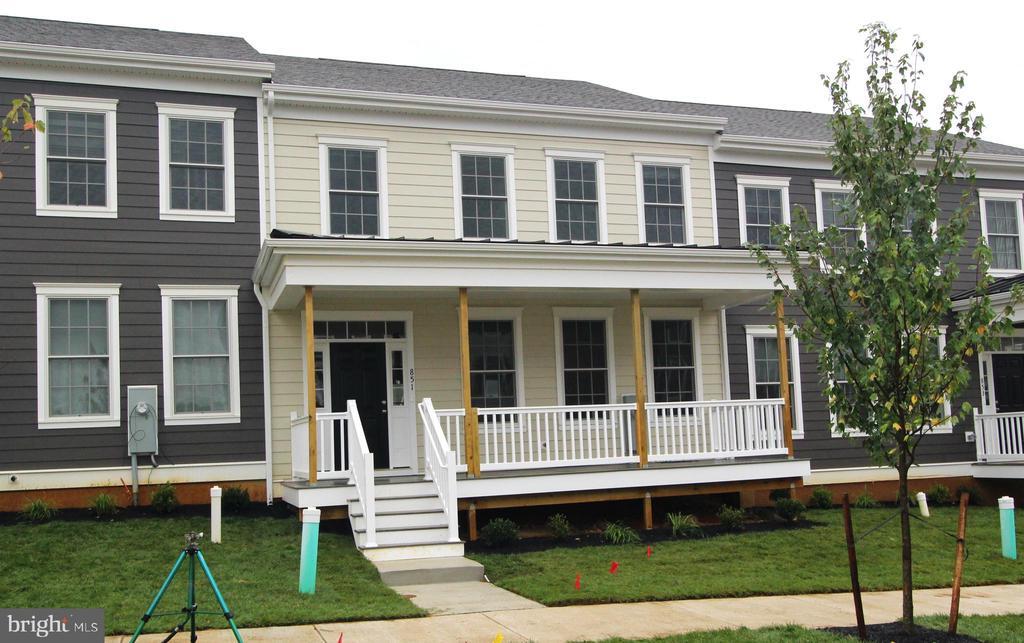 Foto principal - 851 Mapleton Ave