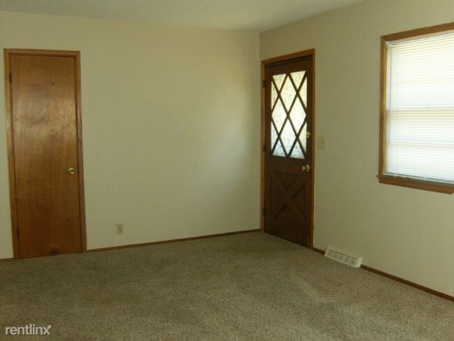 Building Photo - 2 br, 1 bath House - 433 S. Sheridan
