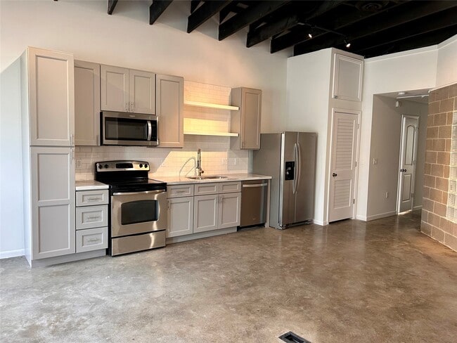 Building Photo - 1103 Dumble St