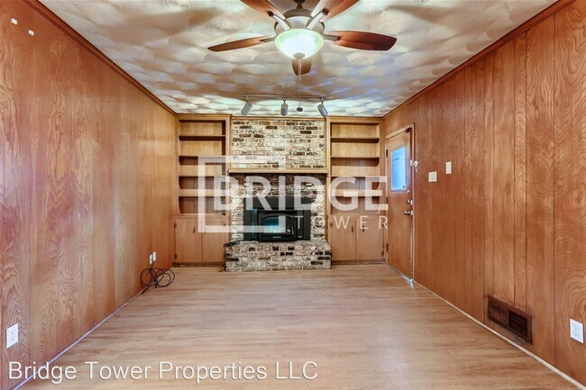 Building Photo - 3 br, 2 bath House - 303 Mizell Street
