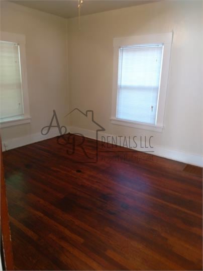 Building Photo - 115 W Jackson St