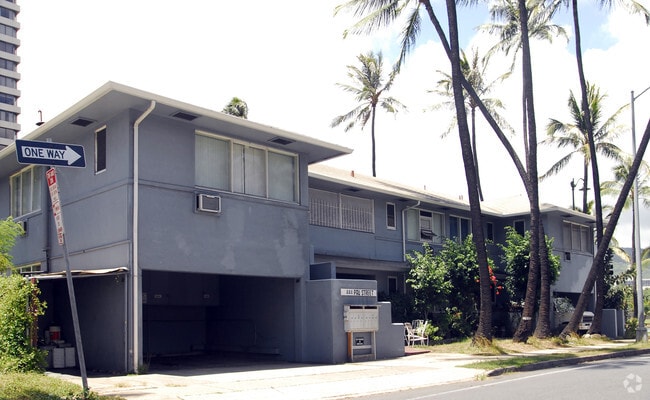Building Photo - 444 Pau St