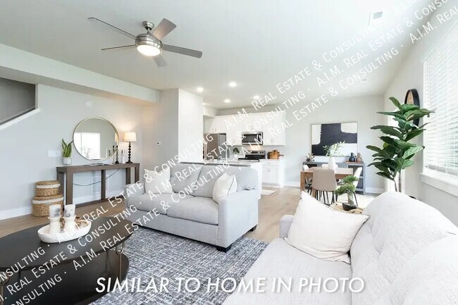 Building Photo - 4407 NE Timber Ln