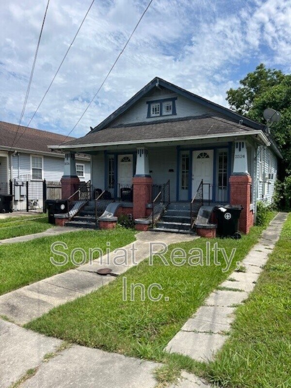 Foto principal - 2524 Acacia Street