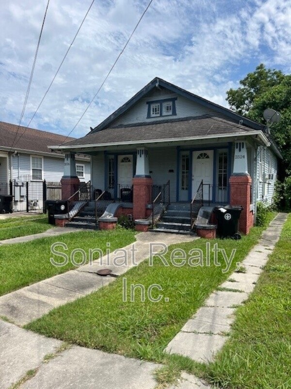 Primary Photo - 2524 Acacia Street