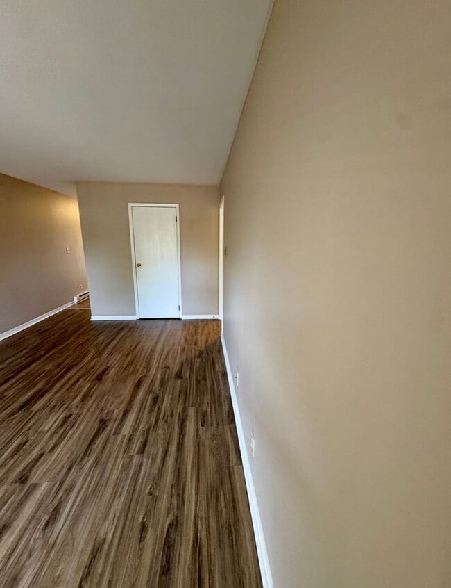 Interior Photo - Windsor West Apartments