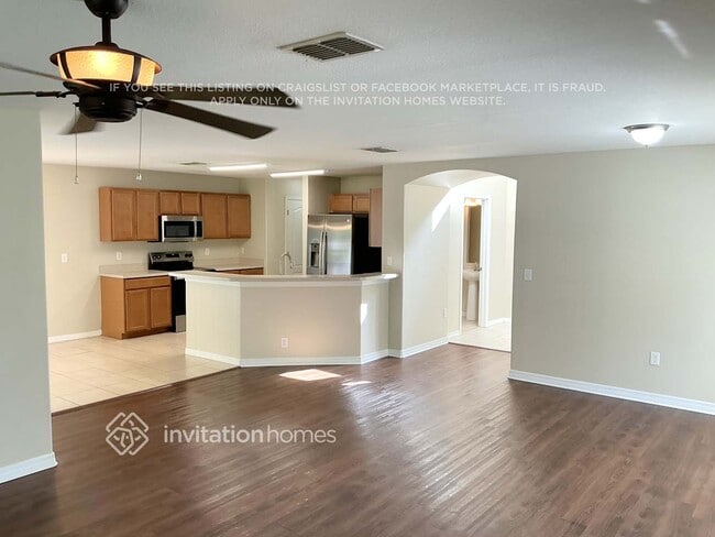 Building Photo - 12518 Chenwood Ave