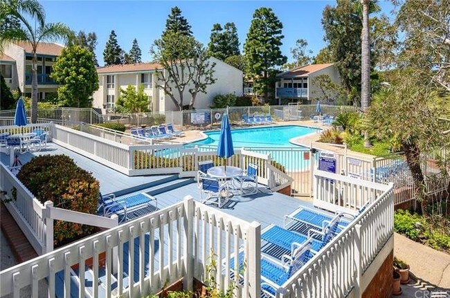 Main Pool View - 605 S Prospect Ave