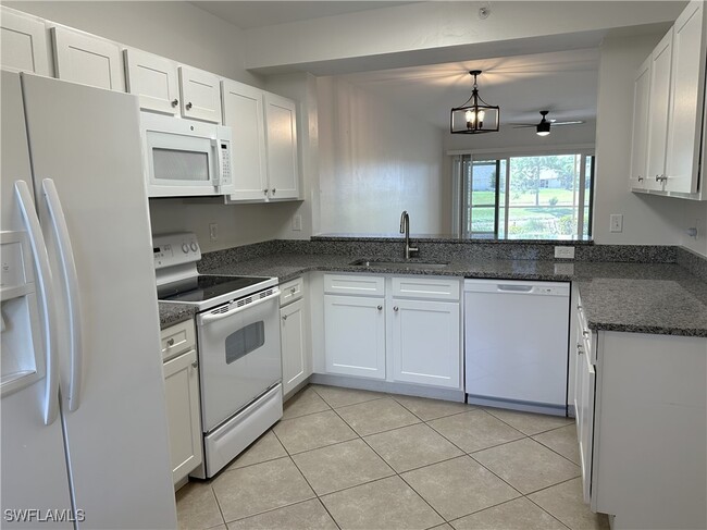 Foto del edificio - 10030 Maddox Ln