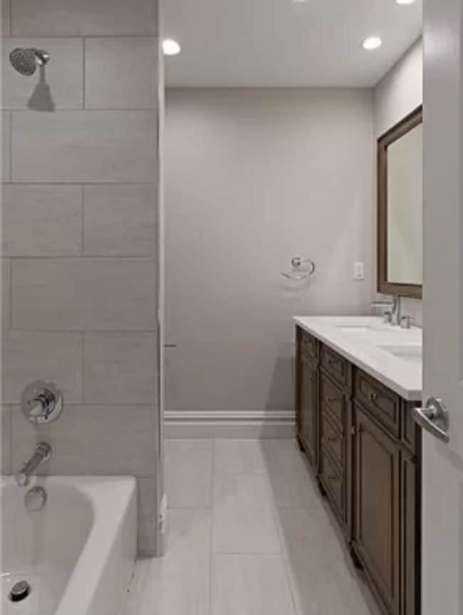 Building Photo - 1526 Asbury Pl
