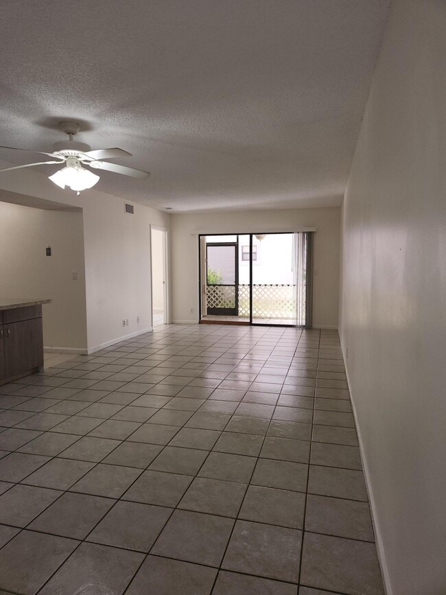 Building Photo - 3171 Leewood Terrace