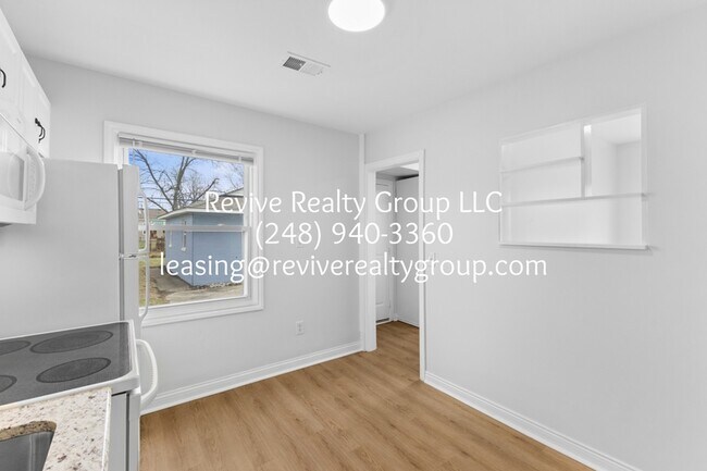 Foto del edificio - 25630 Tecla Ave