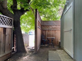Building Photo - 3884 Pruneridge Ave
