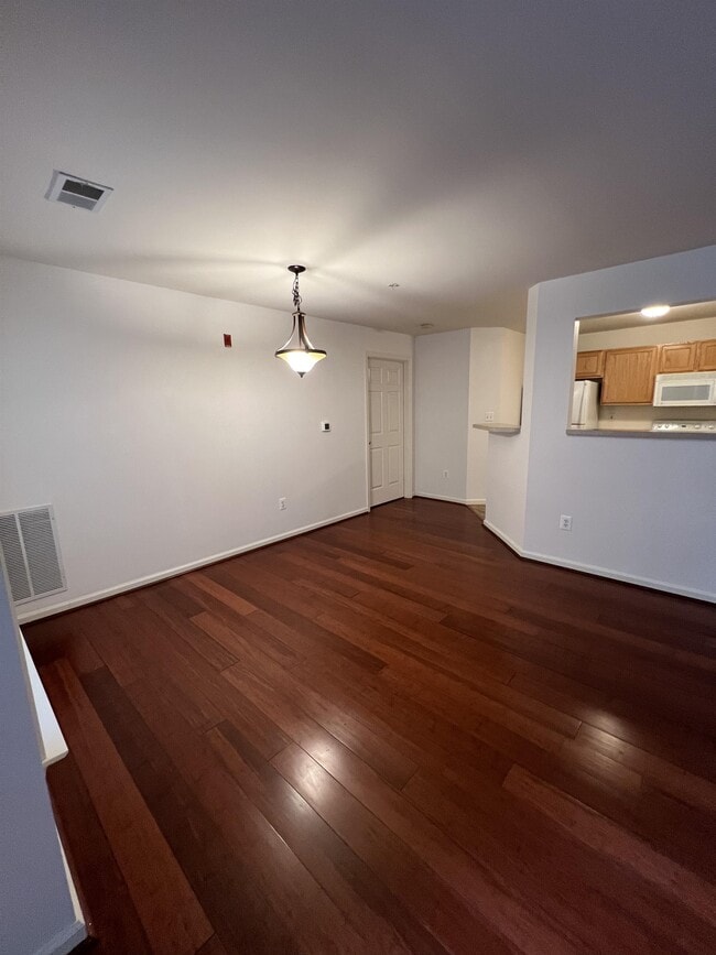 Building Photo - 500 Marshall Ct