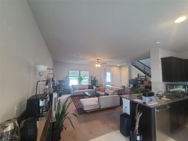Building Photo - 9705 Morning Iris Dr