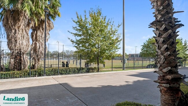 Building Photo - 3505 W Sam Houston Pkwy S