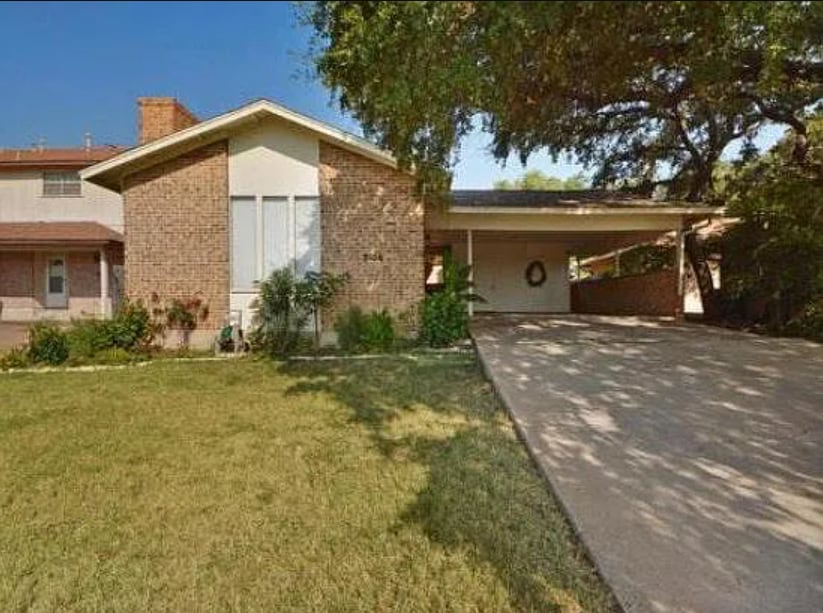 Primary Photo - 8106-101 Sonnet Ave