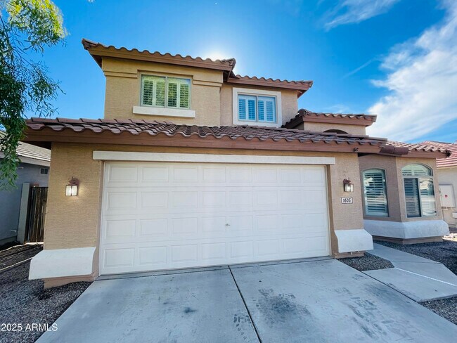 Building Photo - 1605 E Melanie St