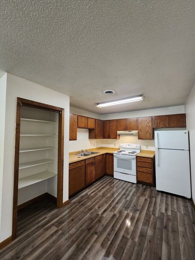 Interior Photo - Jefferson Street Apartments