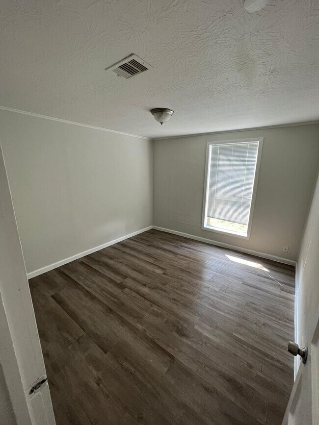 Foto del edificio - 2628 4th Ave
