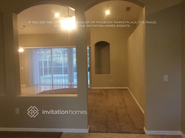 Building Photo - 10237 Shadow Branch Dr