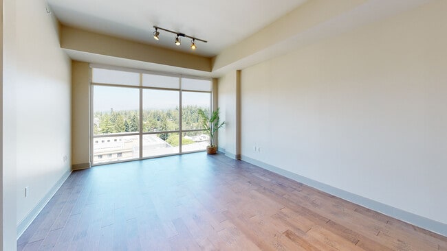 Interior Photo - Ashton Bellevue