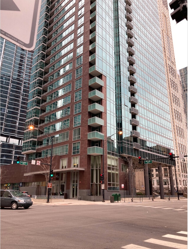 505 N McClurg Ct Unit 3704, Chicago, IL 60611 Condo for Rent in
