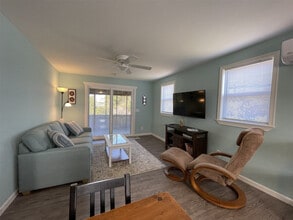 Building Photo - 39190 W Sunfish Ct